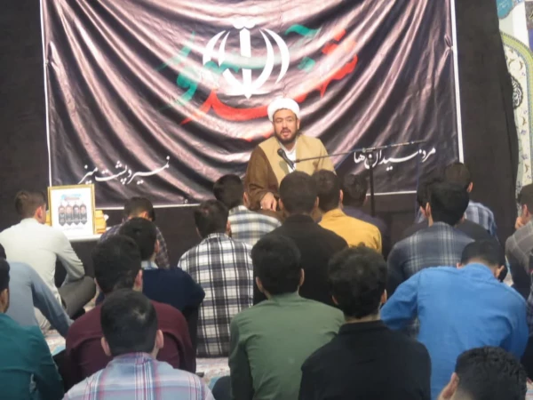 دانشگاهیان دانشگاه فرهنگیان اراک در سوگ شهید راه خدمت 15