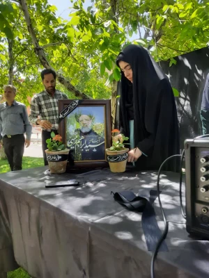 مراسم سوگواری شهدای خدمت 8