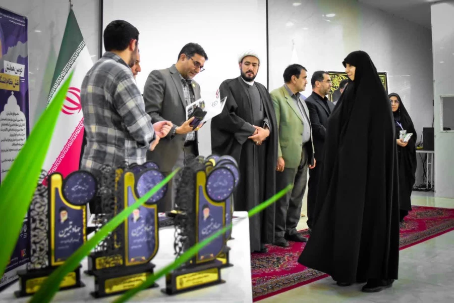 دومین همایش ملی نقش نظام دانشگاهی در جهاد تببین
 9