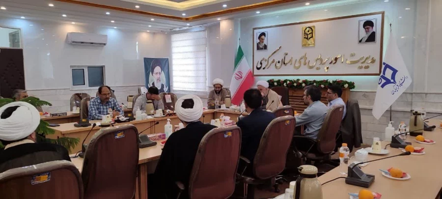 اولین حلقه صالحین سال ۱۴۰۳ بسیج اساتید دانشگاه فرهنگیان استان مرکزی برگزار شد 3