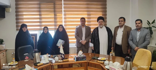 مراسم تکریم و معارفه سرپرست جدید پردیس حضرت زینب کبری(س) برگزار شد 6