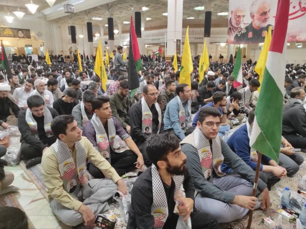 اجتماع بزرگ و با شکوه دانشجویان در گرامیداشت مجاهد کبیر پرچمدار مقاومت شهید سید حسن نصرالله 11