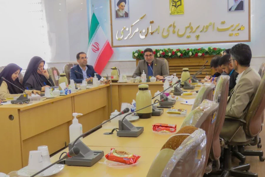 اولین جلسه شورای مدیریت ،نظارت و توسعه منابع دانشگاه فرهنگیان استان مرکزی برگزار شد 3