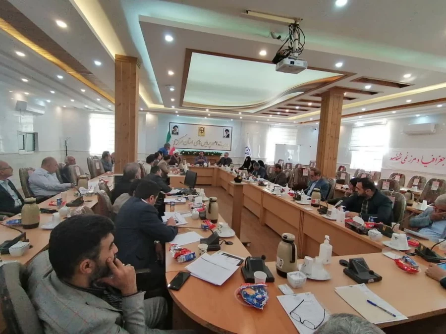 جلسه اعضای شورا و مسئولین کانون های سراسر استان مرکزی 3