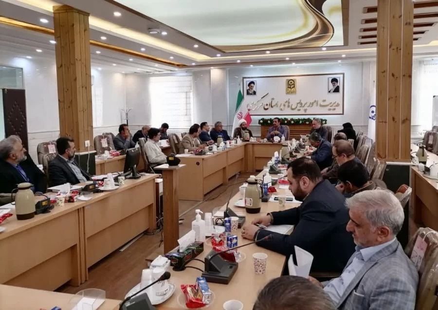 جلسه اعضای شورا و مسئولین کانون های سراسر استان مرکزی 4