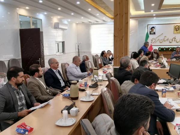 جلسه اعضای شورا و مسئولین کانون های سراسر استان مرکزی 5