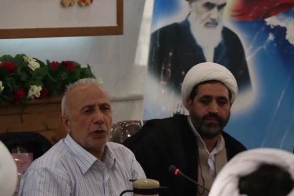 نشست هم اندیشی استادان و نخبگان دانشگاه فرهنگیان استان مرکزی برگزار شد 4