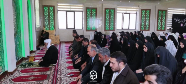 اقامه نماز ظهر و عصر به امامت آیت الله دری نجف آبادی در دانشگاه فرهنگیان پردیس زینب کبری (س) 2