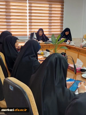 برگزاری نشست انجمن های علمی و دبیر کانون ها دانشگاه فرهنگیان استان مرکزی 