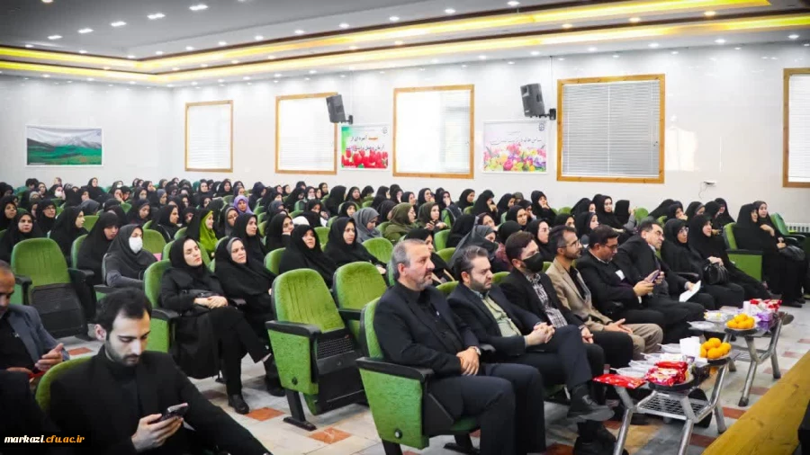 دوره مدیران و معلمان راهنمای مدارس مجری کارورزی 2