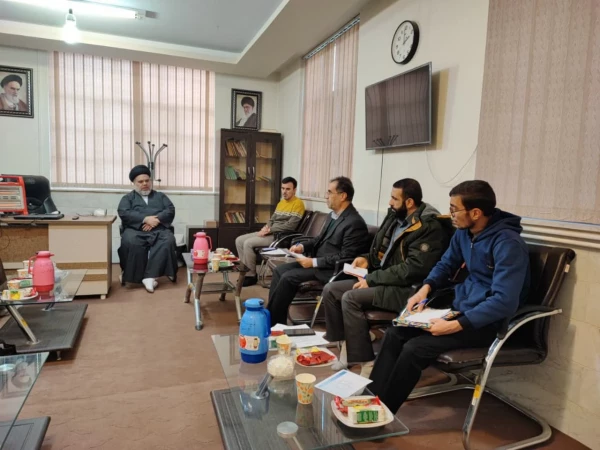 
برگزاری جلسه ستاد اقامه نماز دانشگاه فرهنگیان استان مرکزی 
 3