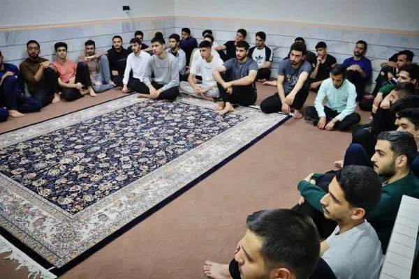 برگزاری نشست پرسش و پاسخ تحولات منطقه در خوابگاه خیبر پردیس شهید باهنر اراک  3