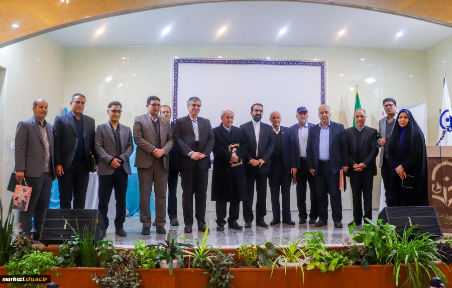  مراسم بزرگداشت یاد و خاطره خیر نیک اندیش حاج غلامعلی توکلی 
 2