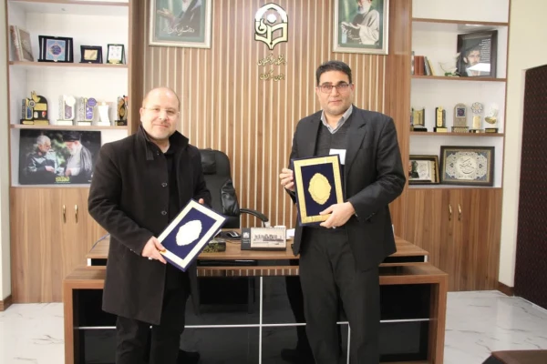 امضای تفاهم نامه همکاری بین دانشگاه فرهنگیان استان مرکزی و اداره کل کتابخانه های عمومی 2