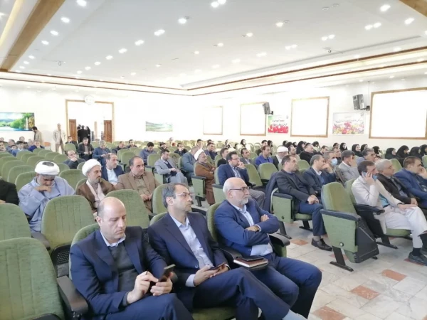 سازمان بسیج اساتید استان مرکزی همایش بزرگداشت روز غزه را برگزار کرد
 2