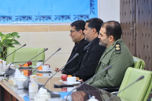 دیدار مسئولین دانشگاه فرهنگیان با فرمانده سپاه روح الله استان مرکزی به مناسبت روز پاسدار  2