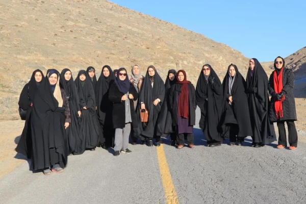 مایش پیاده روی پرسنل  پردیس های دانشگاه  فرهنگیان  استان مرکزی به مناسبت دهه فجر  6