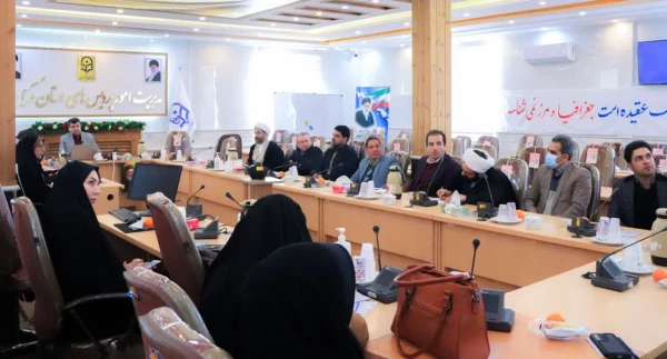 برگزاری کرسی ترویجی با عنوان "بررسی شکاف بین نظریه و عمل در کاربست آموخته های دانش آموختگان پیرامون رویکردهای ارتباطی آموزش زبان در کلاس های زبان انگلیسی مدارس ایران"  2