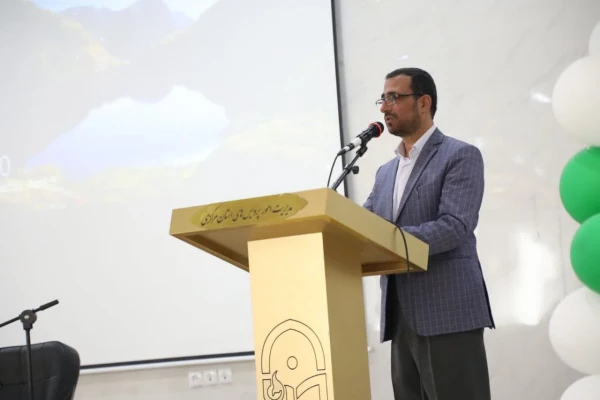 مراسم بزرگداشت روز ملی فناوری هسته ای در دانشگاه فرهنگیان برگزار شد 9