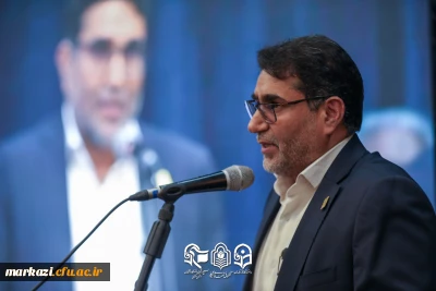 گزارش روابط عمومی دانشگاه فرهنگیان استان مرکزی از نخستین اجلاسیه شهدای دانشجومعلم استان:

عطر شهدا در فضای استان مرکزی پیچید؛ درخشش نخستین اجلاسیه  ۵۲ شهید دانشجومعلم با روایتی ناب از ایثار و حماسه