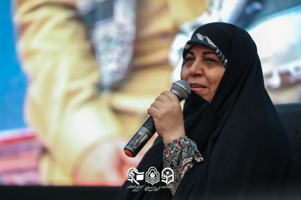 عطر شهدا در فضای استان مرکزی پیچید؛ درخشش نخستین اجلاسیه  ۵۲ شهید دانشجومعلم با روایتی ناب از ایثار و حماسه 13