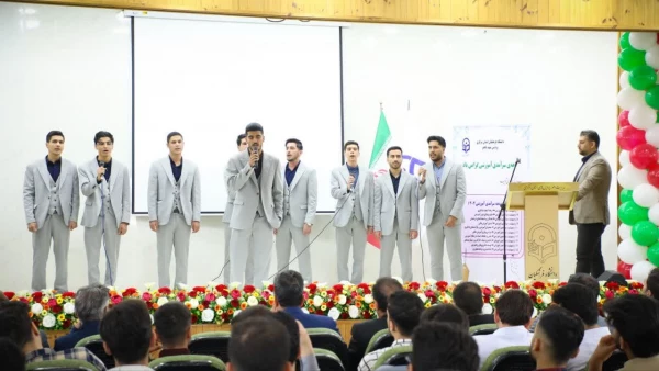 آیین بزرگداشت مقام معلم ویژه دانشجومعلمان در دانشگاه فرهنگیان استان مرکزی برگزار شد 8