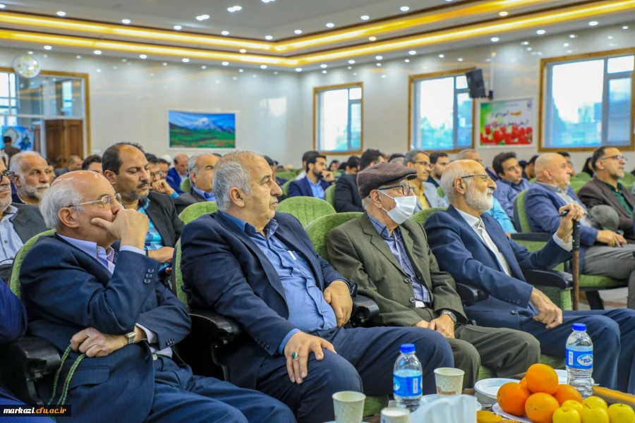  برگزاری مراسم گرامیداشت دهه سرآمدی آموزش در دانشگاه فرهنگیان استان مرکزی
 5