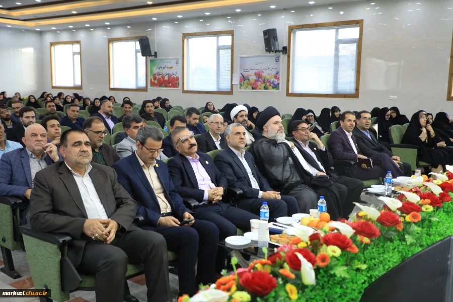  برگزاری مراسم گرامیداشت دهه سرآمدی آموزش در دانشگاه فرهنگیان استان مرکزی
 6