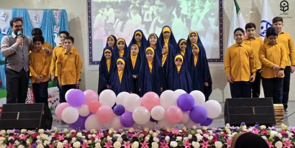 آیین بزرگداشت روز و هفته معلم، دهه کرامت و روز دختر در پردیس حضرت زینب کبری(س)  2