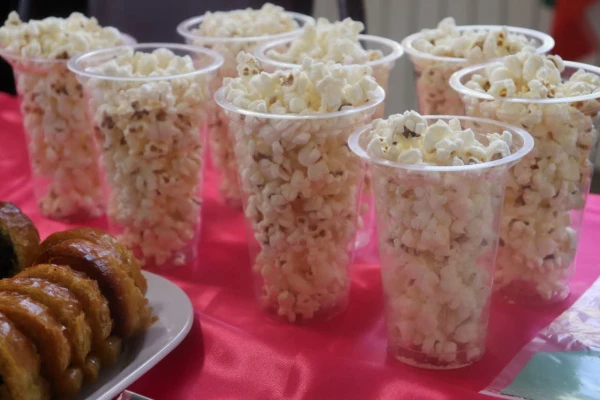 برگزاری جشنواره غذا و بازارچه دانشجویی "در مسیر مقاومت" پردیس حضرت زینب کبری (س) استان مرکزی 2