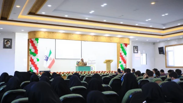 برگزاری کارگاه ارتباط تمدن اسلامی با زبان انگلیسی 
 2