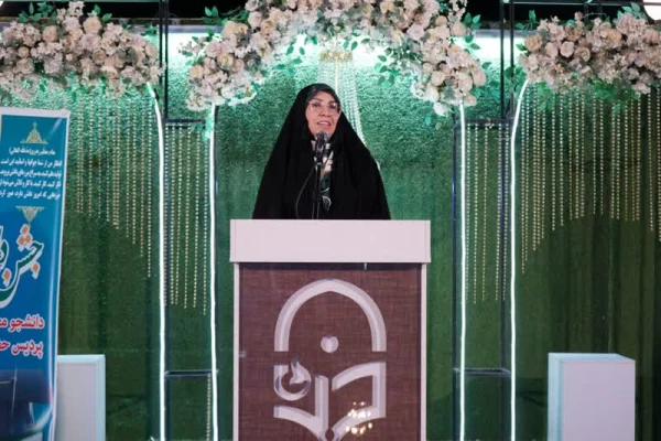 برگزاری مراسم آیین دانش آموختگی دانشجویان ورودی 1400 پردیس حضرت زینب کبری(س) استان مرکزی  2