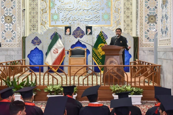 برگزاری جشن فارغ التحصیلی دانشجویان دانشگاه فرهنگیان استان مرکزی در حرم مطهر امام رضا (ع)
 2