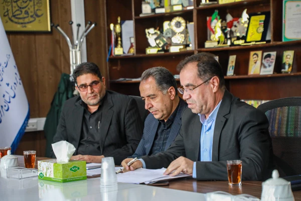 برگزاری جلسه کمیته راهبری کارورزی دانشگاه فرهنگیان استان مرکزی با حضور مدیرکل آموزش و پرورش استان 3