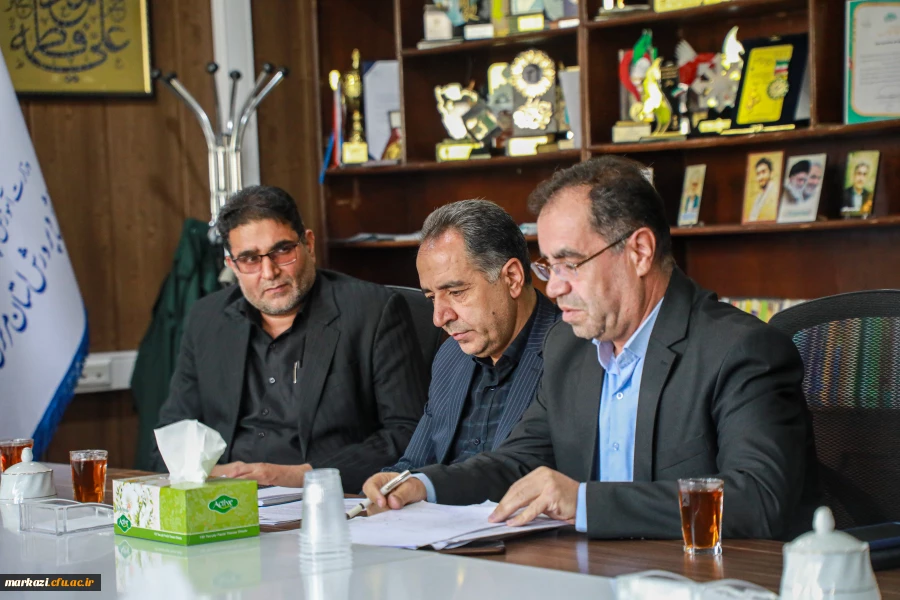 برگزاری جلسه کمیته راهبری کارورزی دانشگاه فرهنگیان استان مرکزی با حضور مدیرکل آموزش و پرورش استان 3