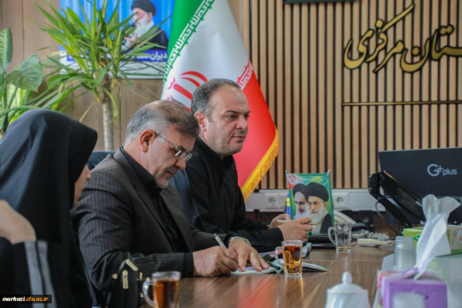 برگزاری جلسه کمیته راهبری کارورزی دانشگاه فرهنگیان استان مرکزی با حضور مدیرکل آموزش و پرورش استان 4