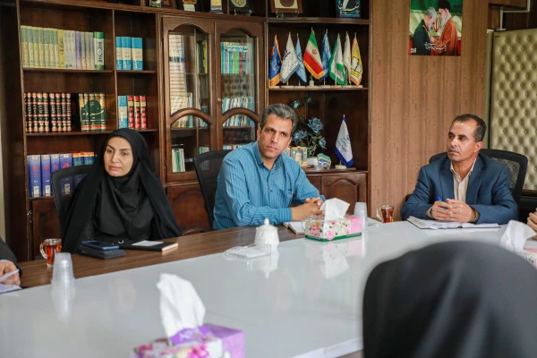 برگزاری جلسه کمیته راهبری کارورزی دانشگاه فرهنگیان استان مرکزی با حضور مدیرکل آموزش و پرورش استان 5