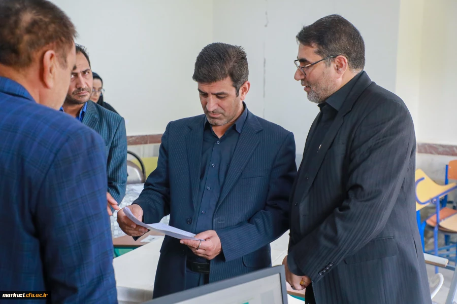 بازدید مدیرکل آموزش و پرورش استان مرکزی از روند ارزیابی تخصصی داوطلبان ورود به دانشگاه فرهنگیان 2