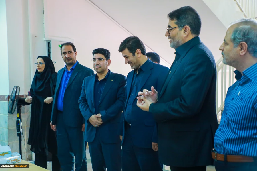 بازدید مدیرکل آموزش و پرورش استان مرکزی از روند ارزیابی تخصصی داوطلبان ورود به دانشگاه فرهنگیان 4