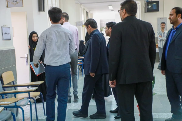بازدید مدیرکل آموزش و پرورش استان مرکزی از روند ارزیابی تخصصی داوطلبان ورود به دانشگاه فرهنگیان 7