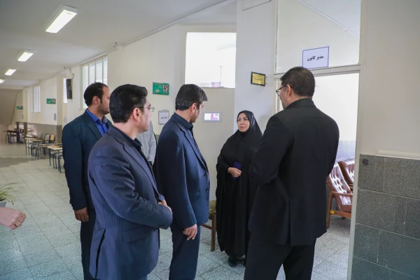 بازدید مدیرکل آموزش و پرورش استان مرکزی از روند ارزیابی تخصصی داوطلبان ورود به دانشگاه فرهنگیان 9