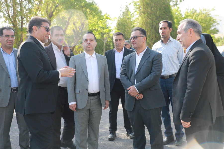 بازدید معاون برنامه ریزی و توسعه دانشگاه فرهنگیان و مسئولین سازمان برنامه و بودجه کشور از پروژه های عمرانی و فضاهای آموزشی دانشگاه فرهنگیان استان مرکزی  2