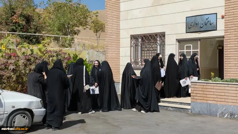 ثبت نام حضوری دانشجویان ورودی ۱۴۰۴ پردیس حضرت زینب کبری(س) 5