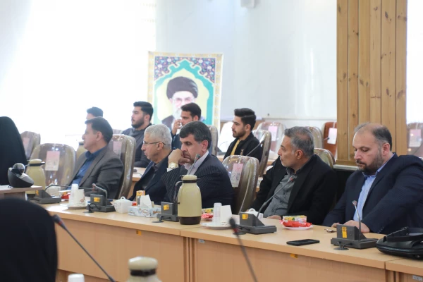 پیش نشست تخصصی سومین همایش ملی «کارورزی در برنامه درسی تربیت معلم» با عنوان «از کارورزی تا حکمت ورزی» 2