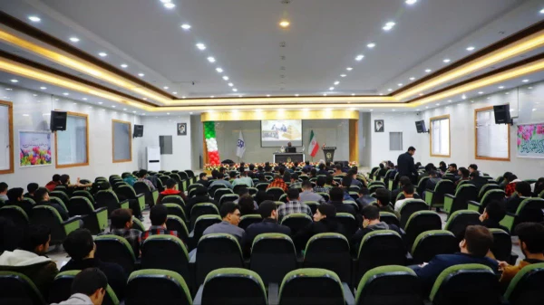 کارگاه تخصصی نقد انجمن حجتیه برای دانشجو معلمان 
 4