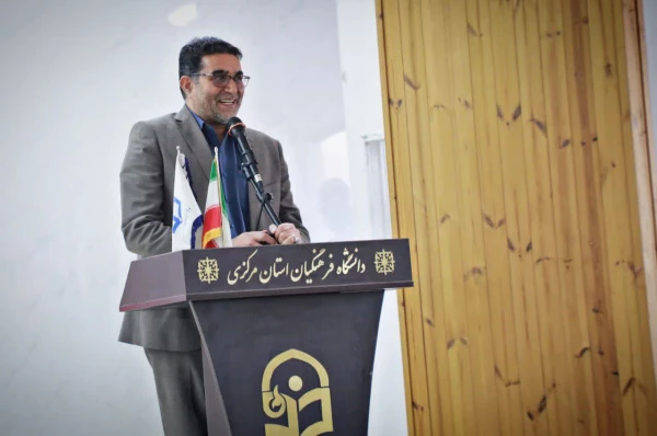 برگزاری کارگاه توجیهی مدیران و معلمان راهنمای مدارس مجری کارورزی
  11