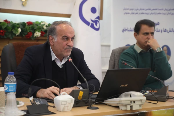  برگزاری نخستین پیش نشست تخصصی هفتمین همایش ملی و دومین همایش بین المللی تربیت معلم 2