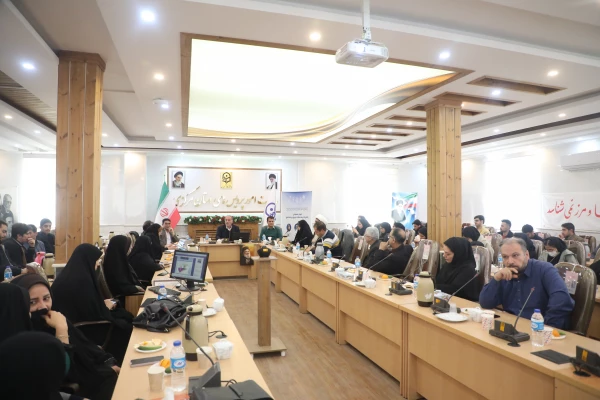  برگزاری نخستین پیش نشست تخصصی هفتمین همایش ملی و دومین همایش بین المللی تربیت معلم 3