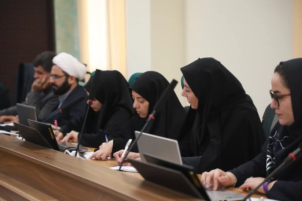 برگزاری دوره آموزشی «آشنایی با فرایند اجرایی ترفیع اعضای هیأت علمی»
 2