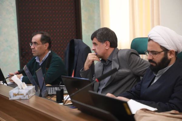 برگزاری دوره آموزشی «آشنایی با فرایند اجرایی ترفیع اعضای هیأت علمی»
 4